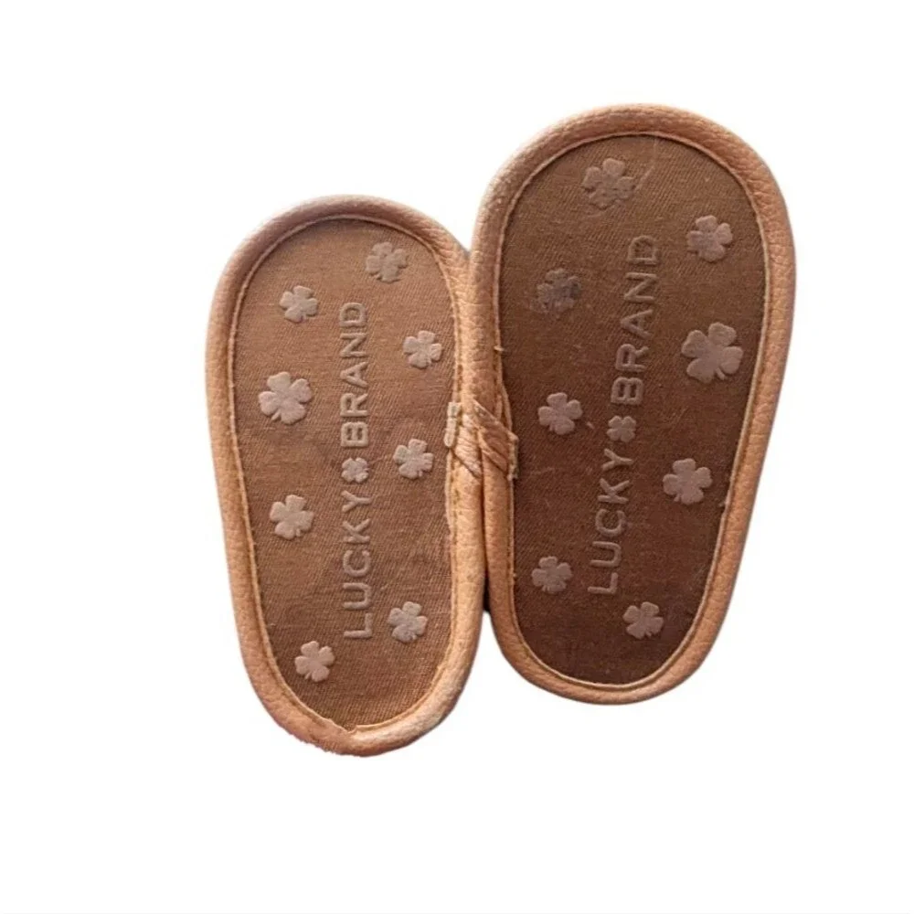 Lucky Brand Brown Sandals Size 3 Baby